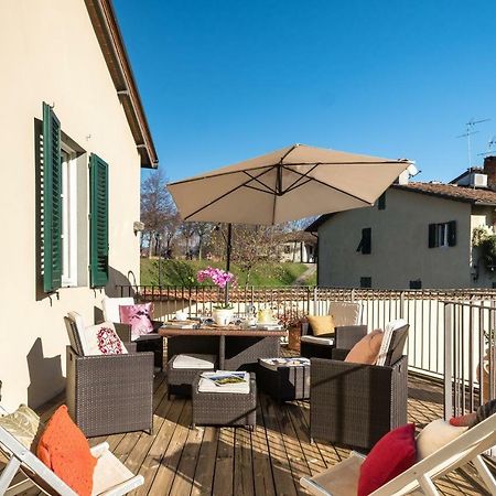 Apartamento Tornese With Private Parking And Terrace Lucca Exterior foto