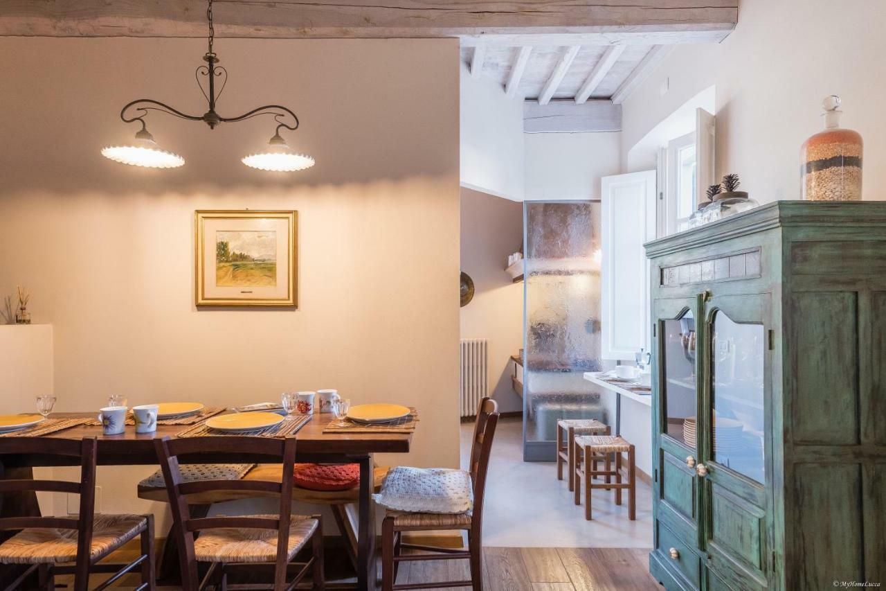 Apartamento Tornese With Private Parking And Terrace Lucca Exterior foto