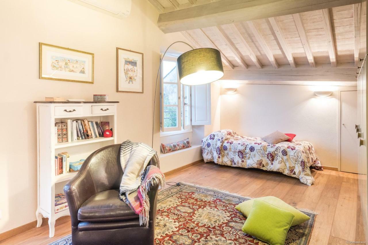 Apartamento Tornese With Private Parking And Terrace Lucca Exterior foto